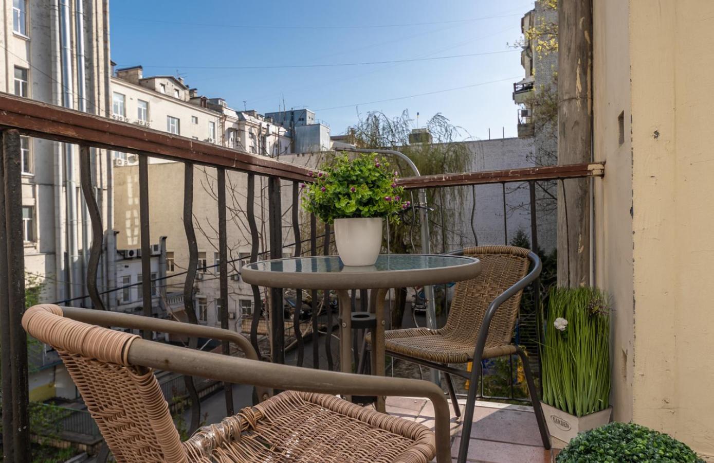 Apartment On Maidan, Khreschatyk 4 Street Kiev Dış mekan fotoğraf